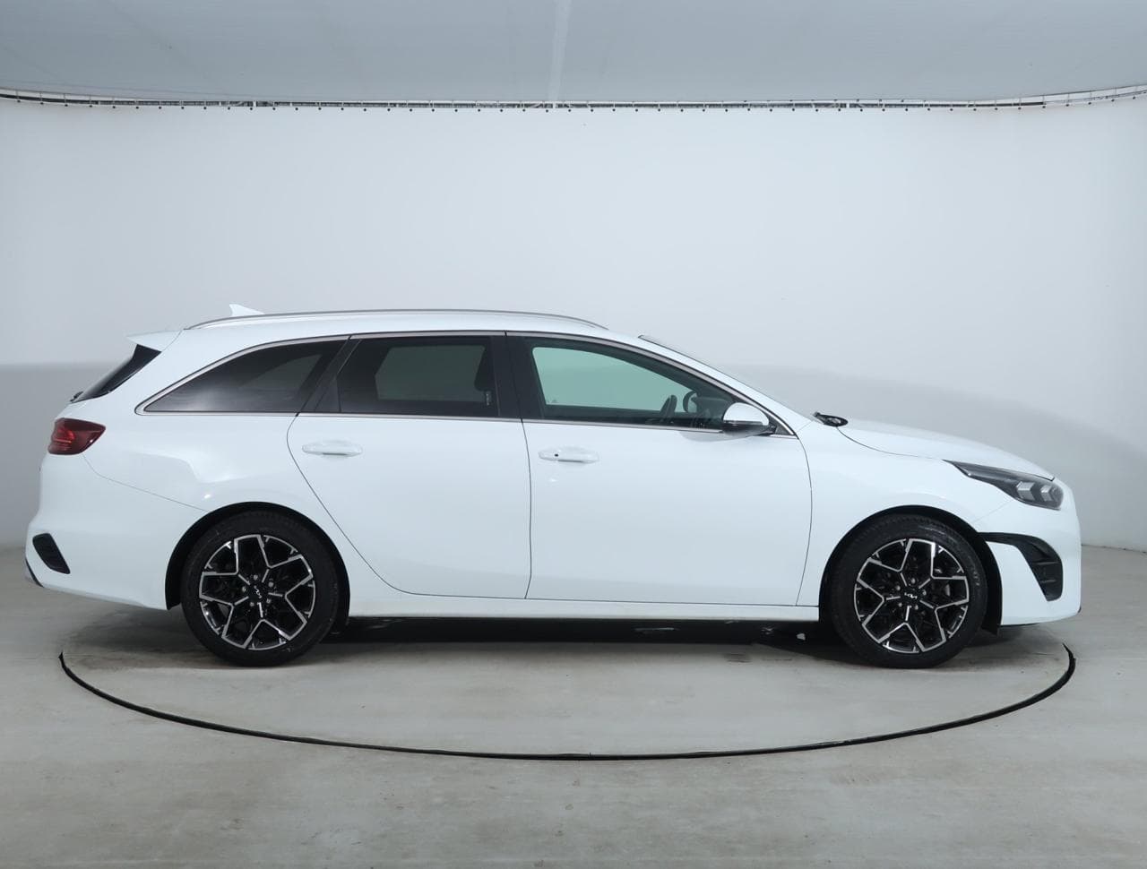 2021 Kia CEE'D - 8