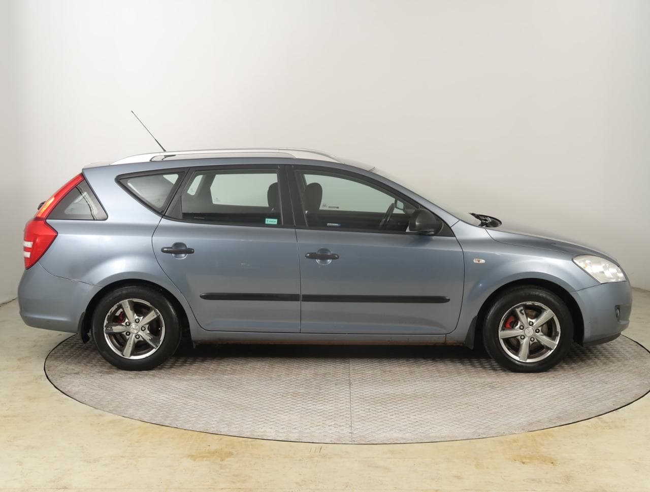 2009 Kia CEE'D - 8