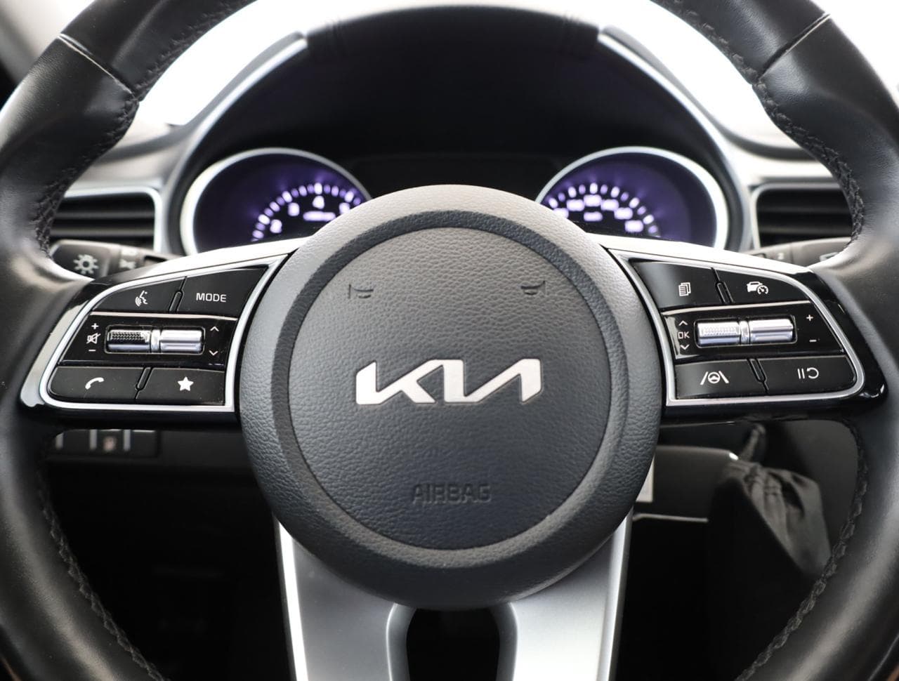 2023 Kia CEE'D - 14