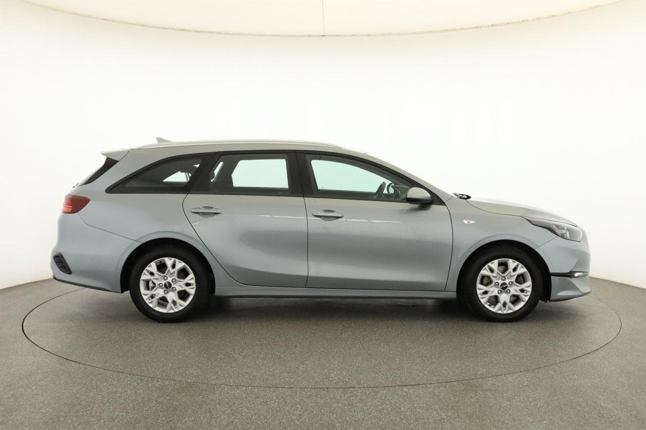 2023 Kia CEE'D - 8