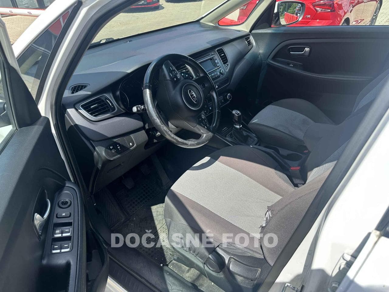 2014 Kia CARENS - 3