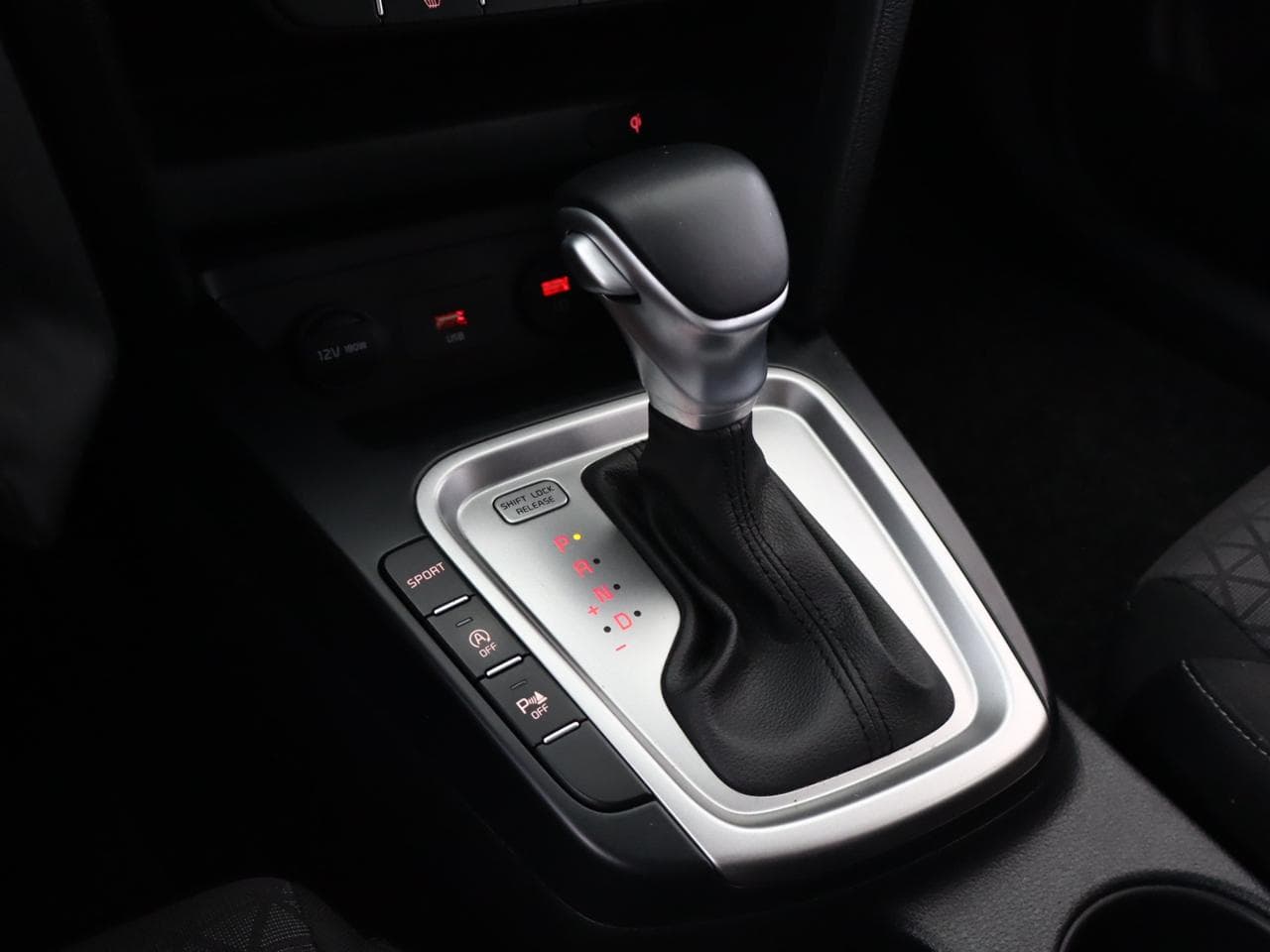 2020 Kia CEE'D - 17