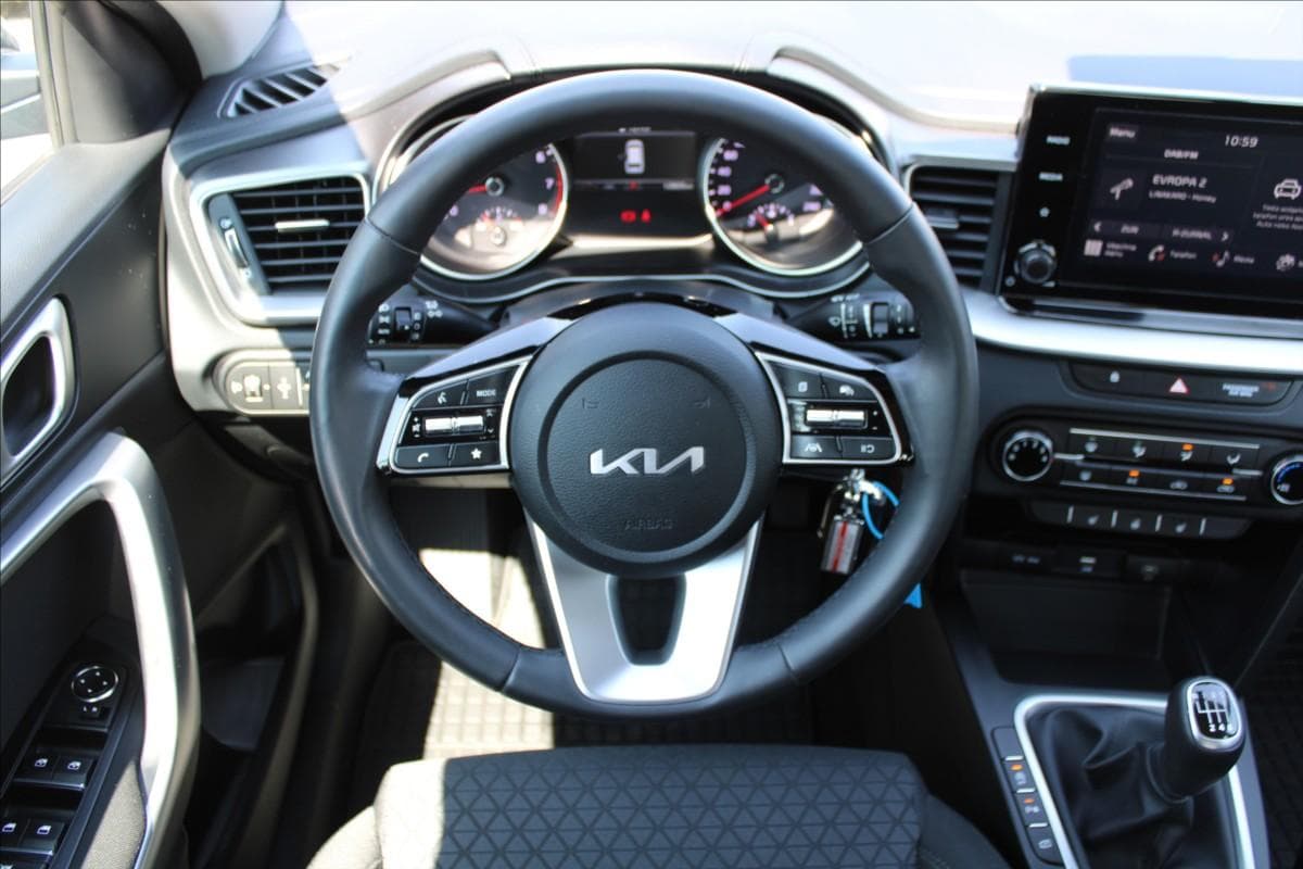 2023 Kia CEE'D - 10