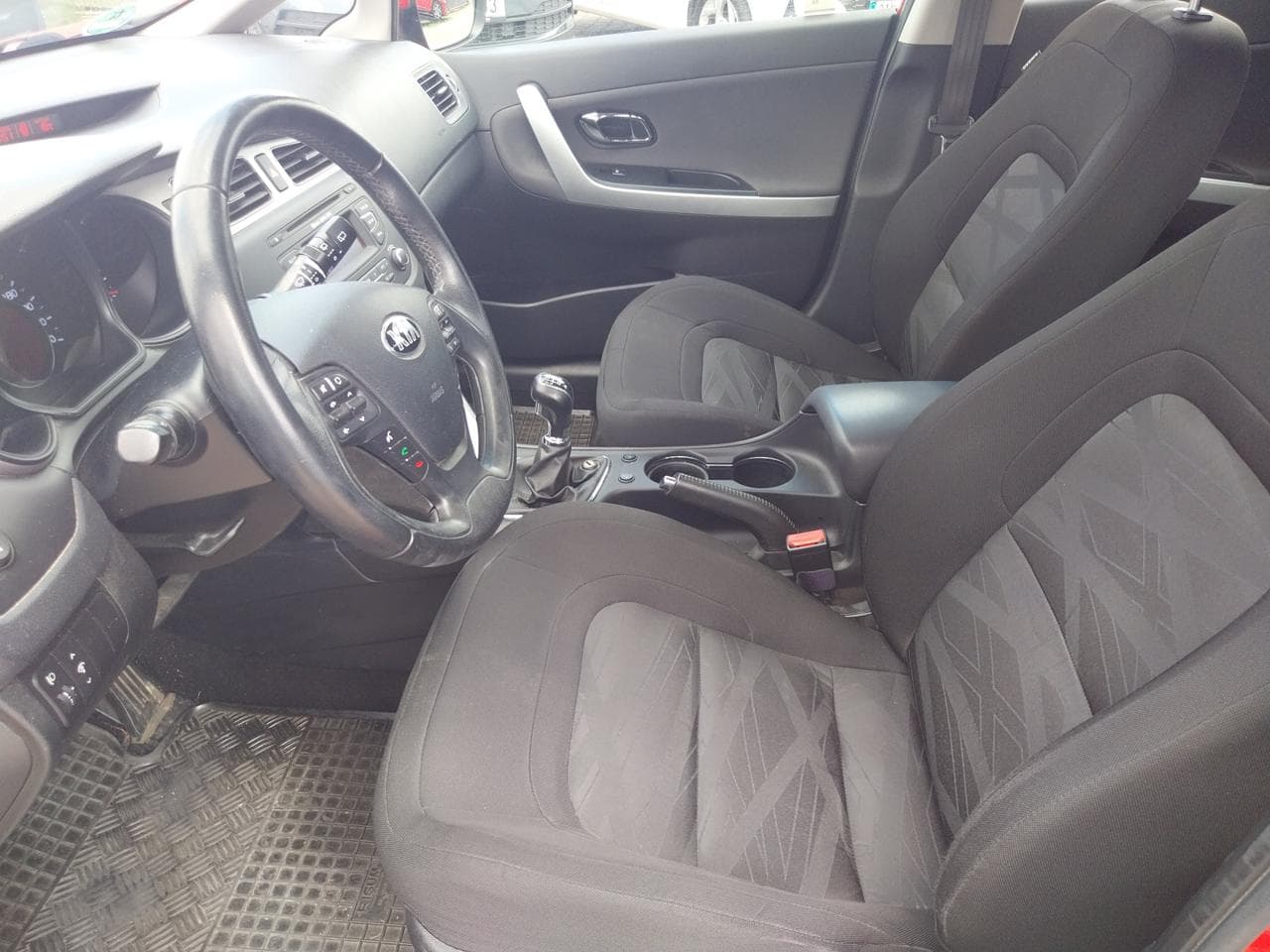 2015 Kia CEE'D - 16