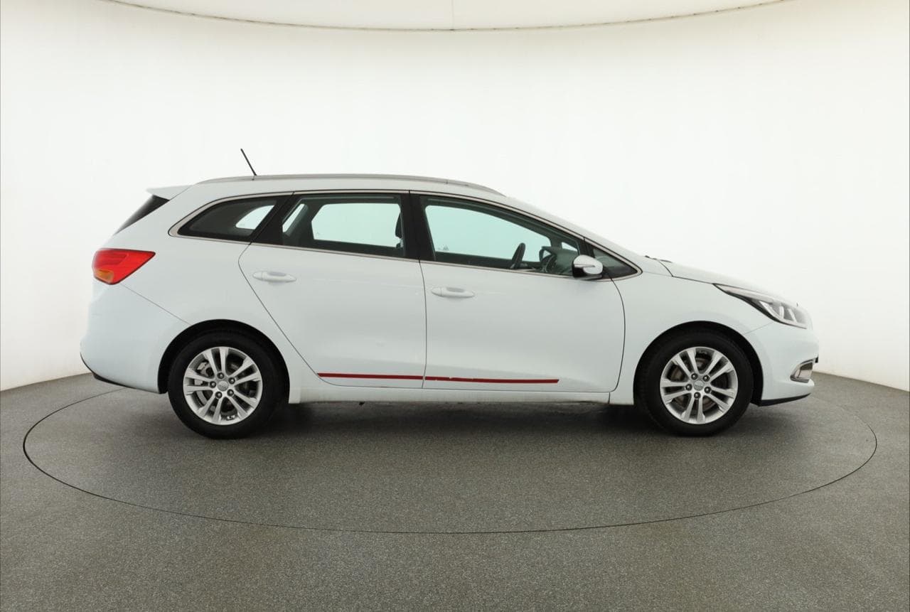 2014 Kia CEE'D - 8