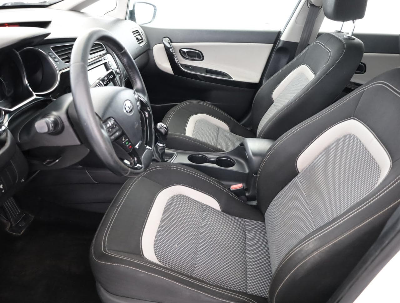 2014 Kia CEE'D - 13
