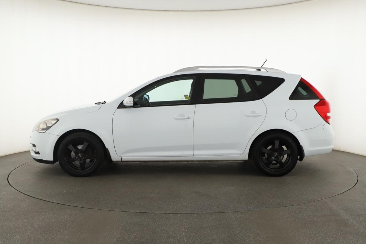 2011 Kia CEE'D - 4