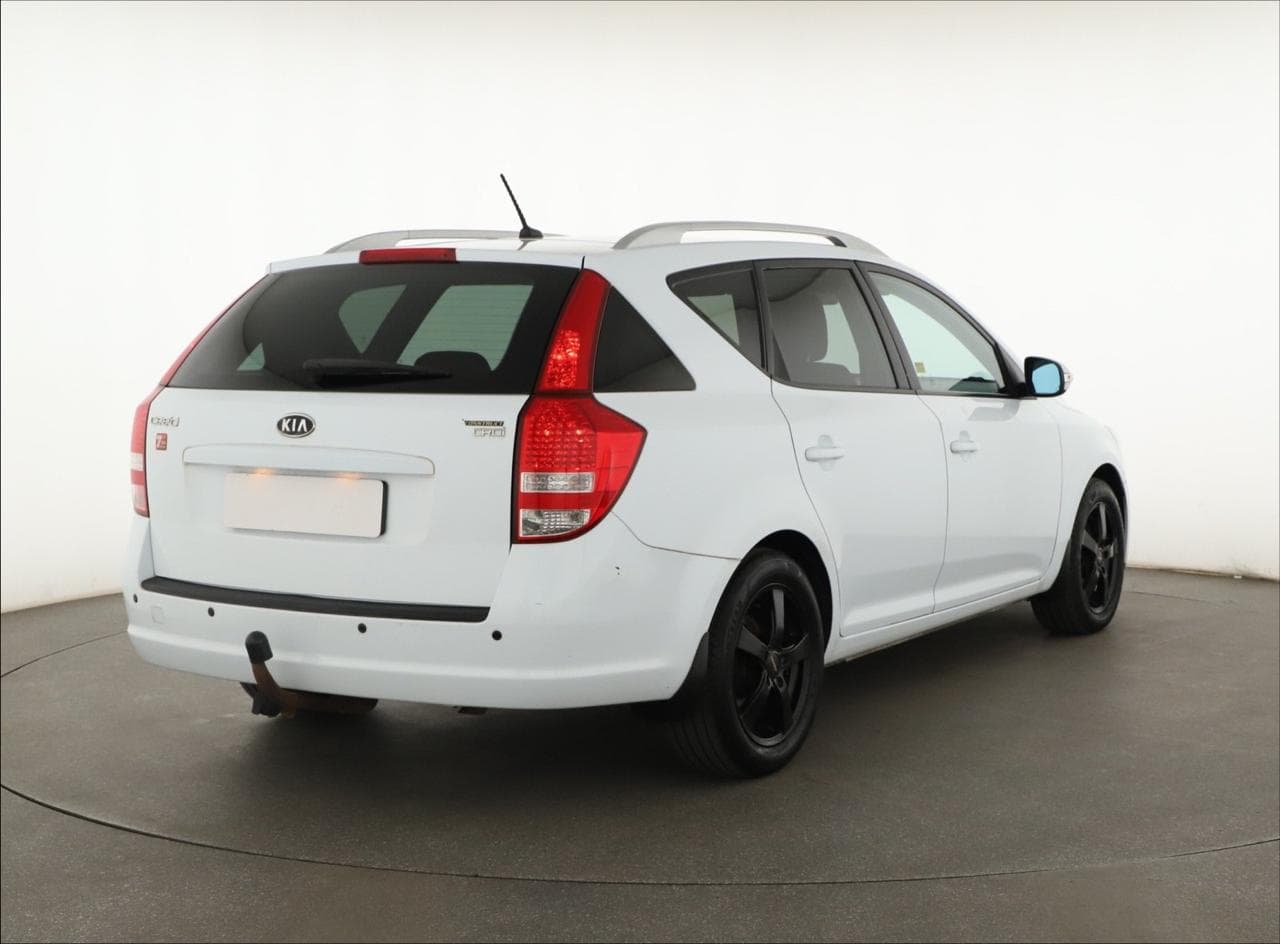 2011 Kia CEE'D - 7