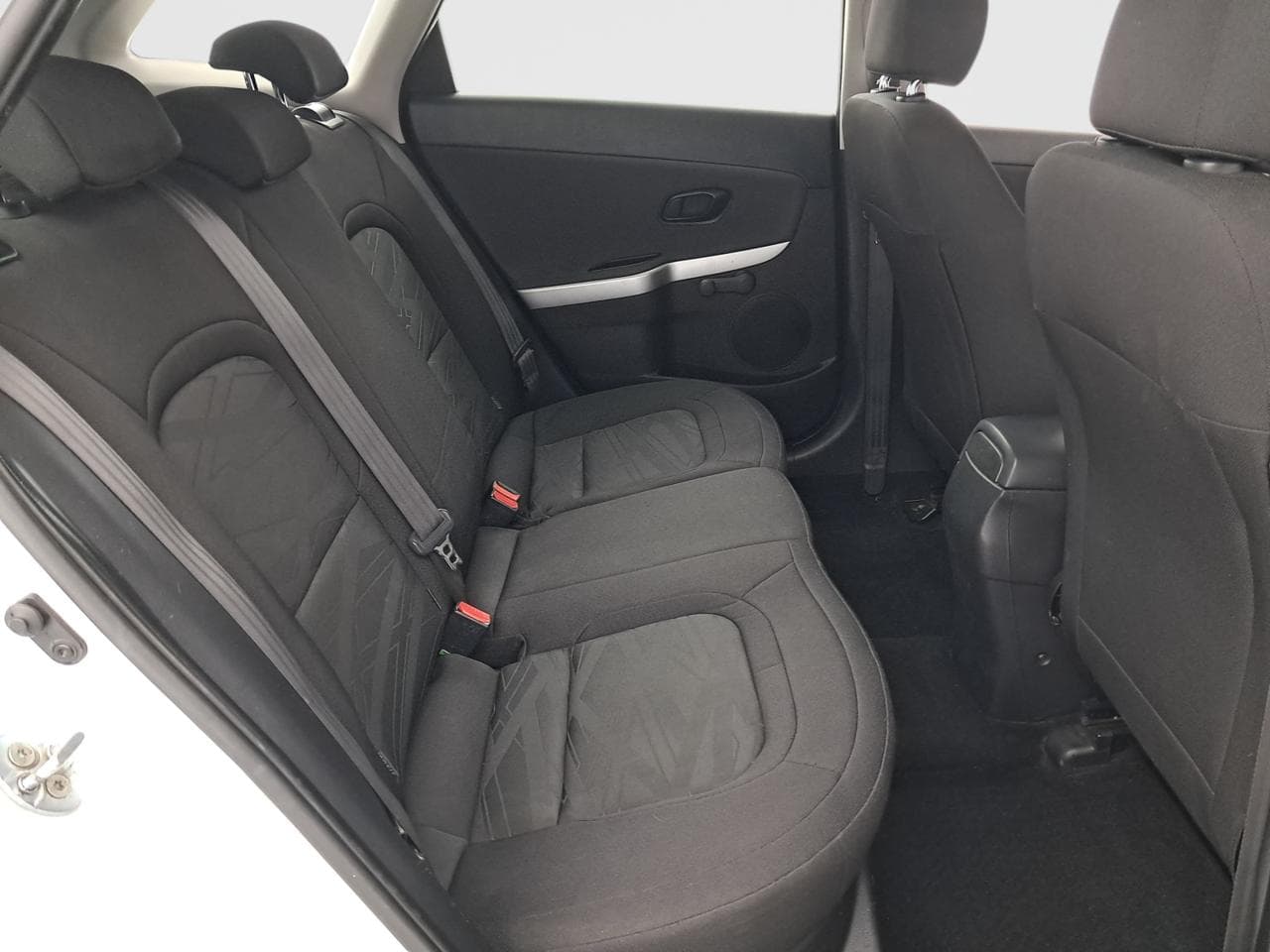 2013 Kia CEE'D - 13