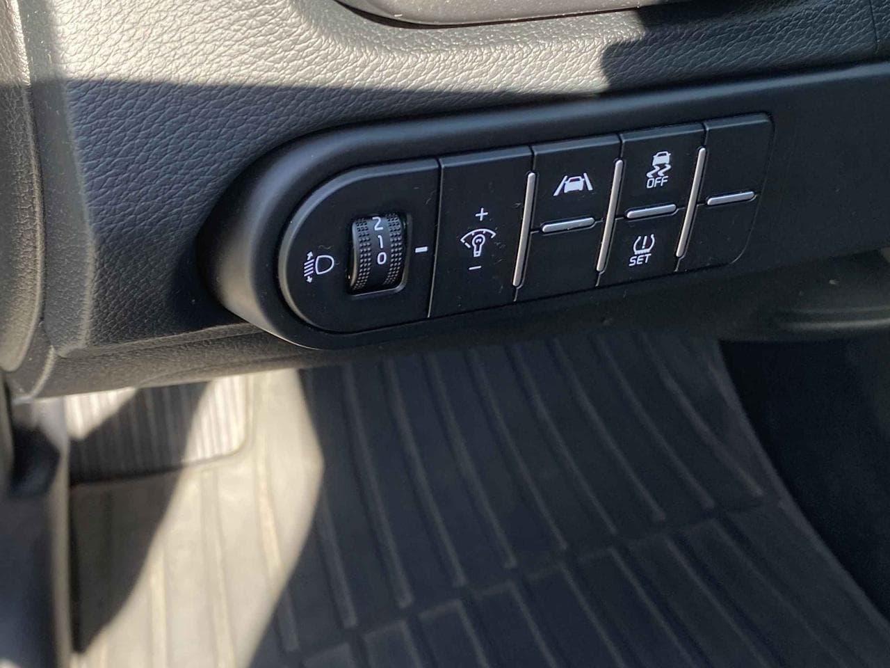2023 Kia CEE'D - 12