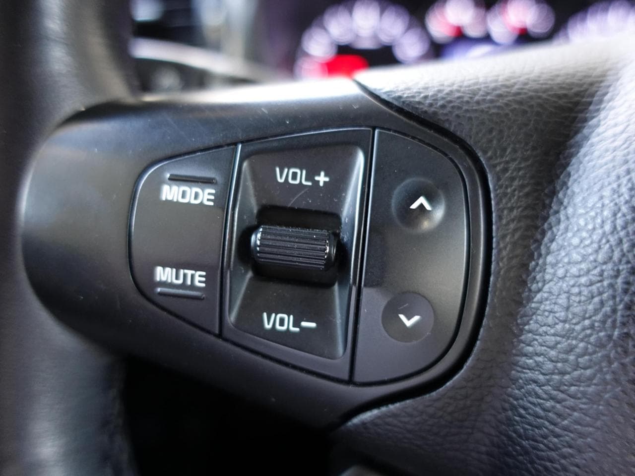 2014 Kia Carens - 15