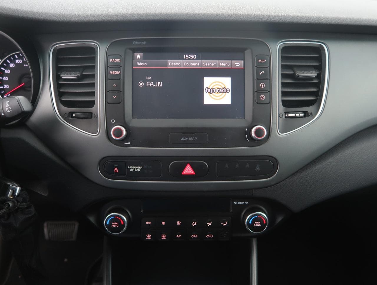 2017 Kia CARENS - 18
