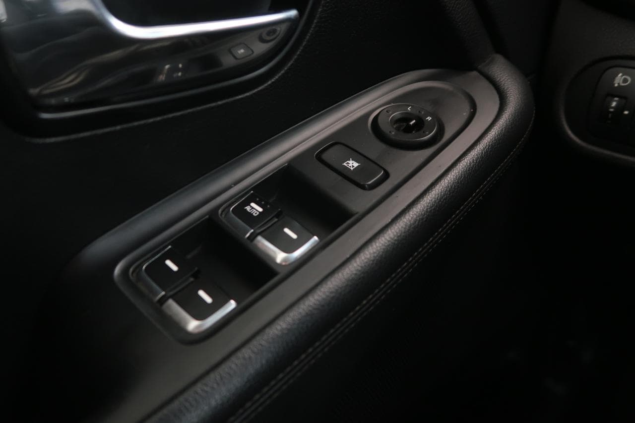 2013 Kia CARENS - 20