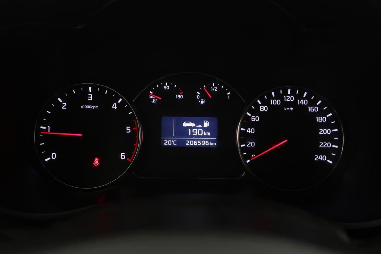 2013 Kia CARENS - 16