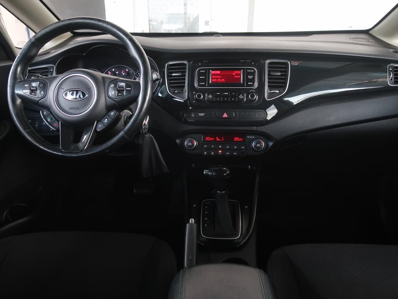 2015 Kia CARENS - 10