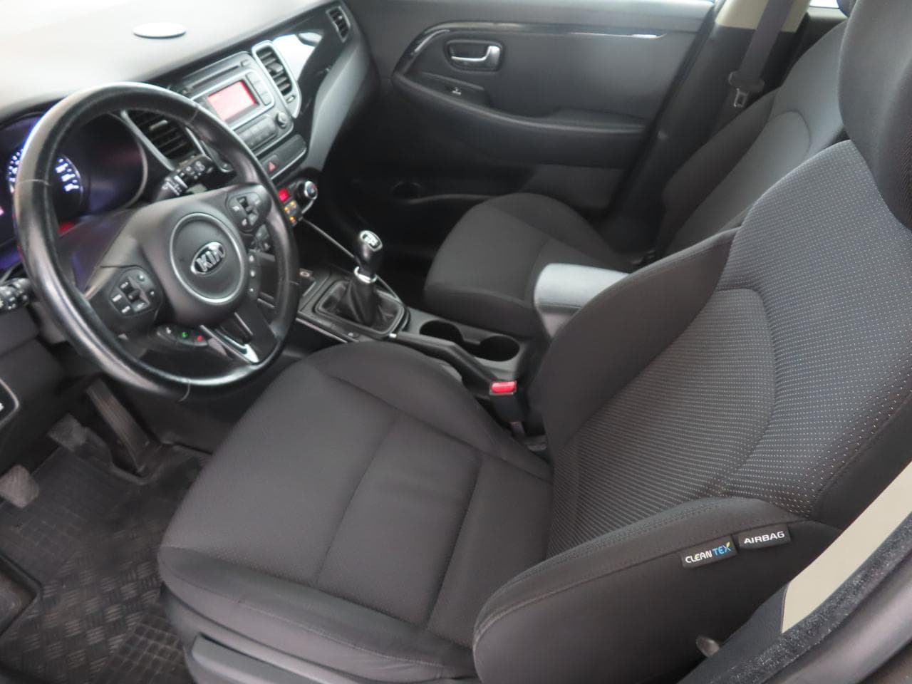 2014 Kia CARENS - 16