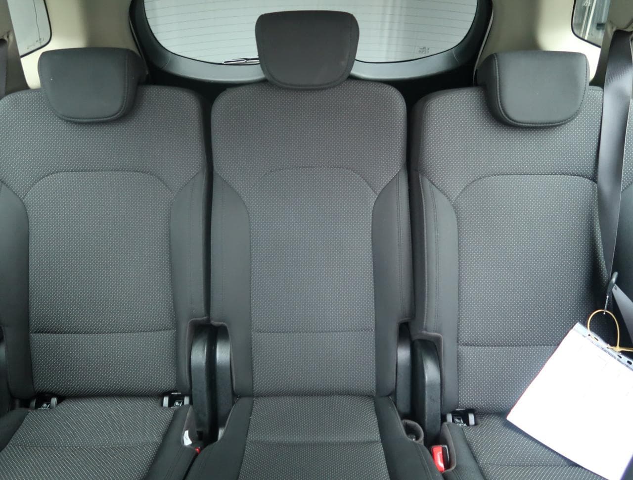 2015 Kia CARENS - 18