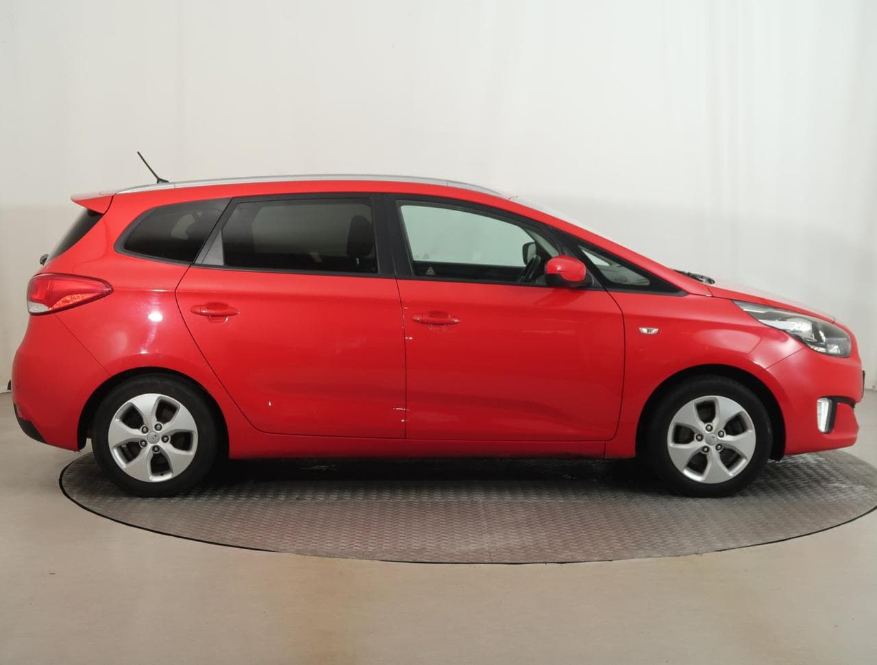 2014 Kia CARENS - 8