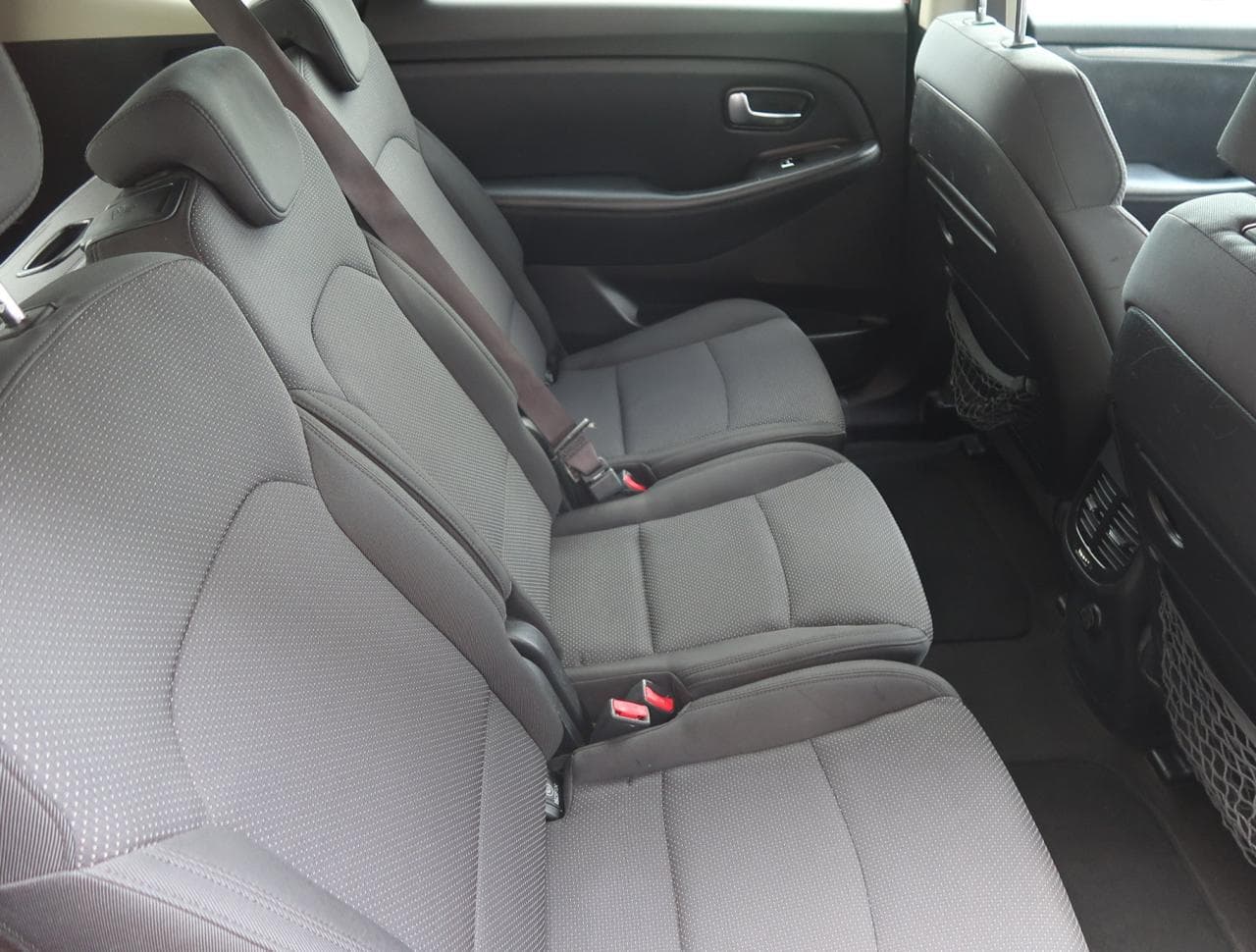 2014 Kia CARENS - 13