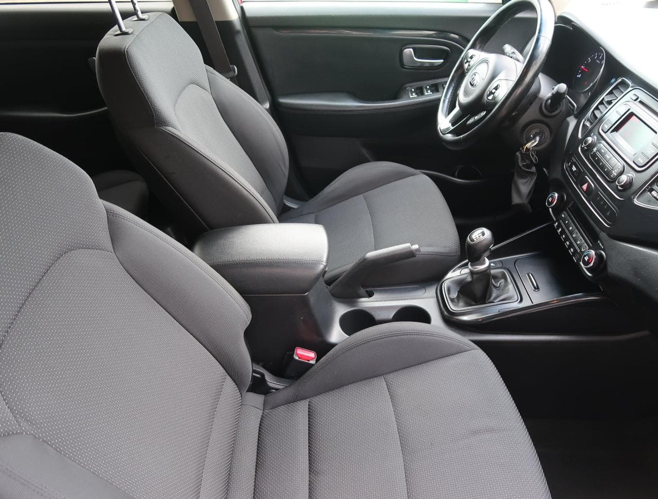 2014 Kia CARENS - 12