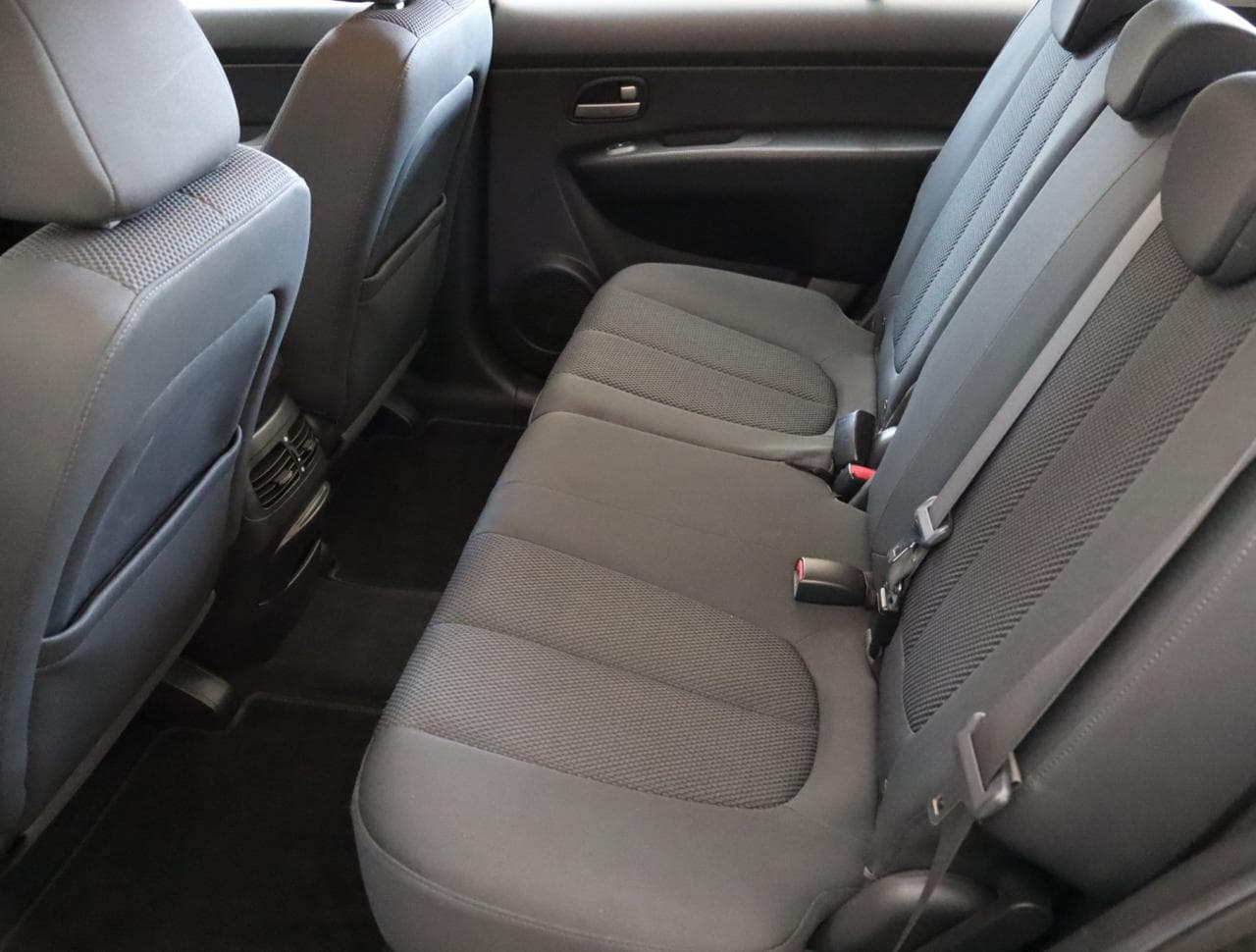 2007 Kia CARENS - 15