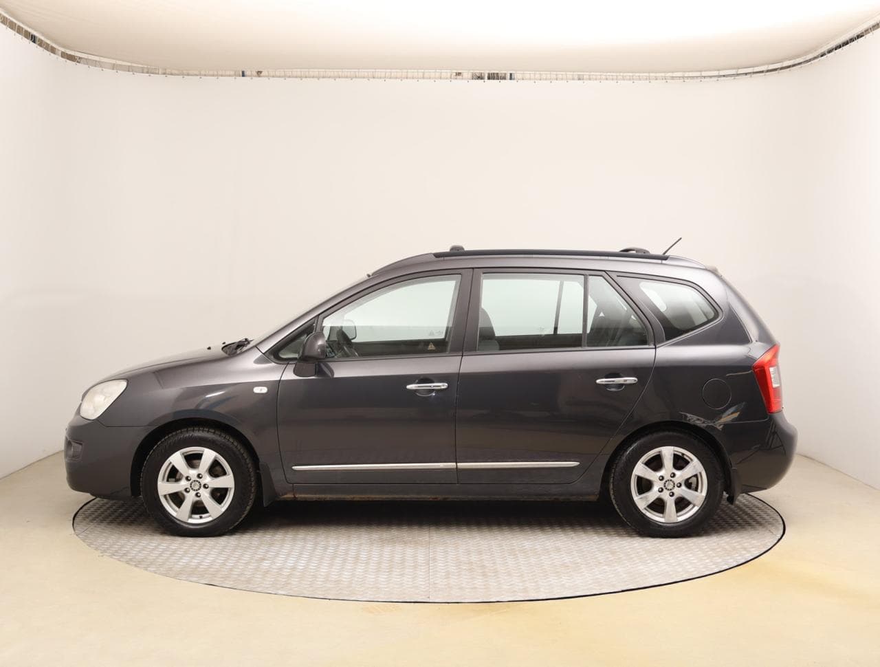 2007 Kia CARENS - 4