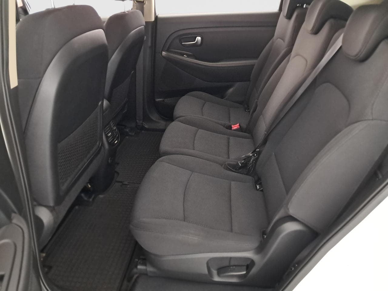2016 Kia CARENS - 15