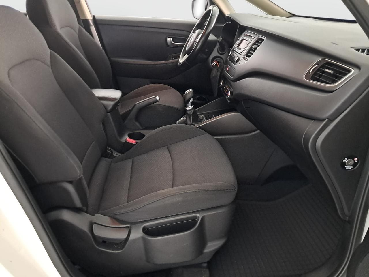 2016 Kia CARENS - 12