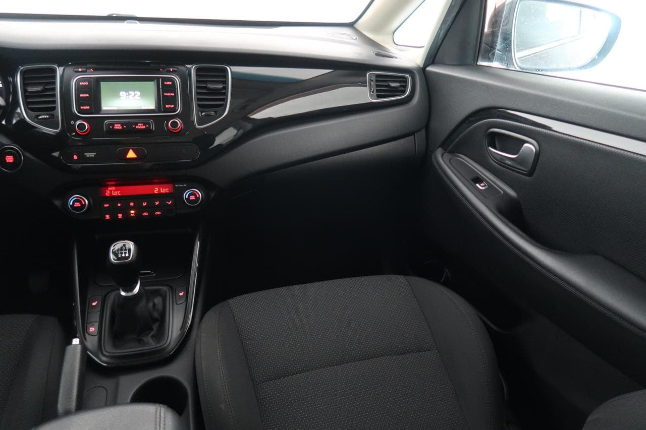 2016 Kia CARENS - 11