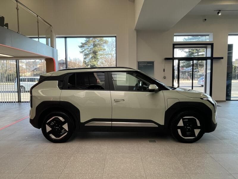2025 Kia EV3 - 4