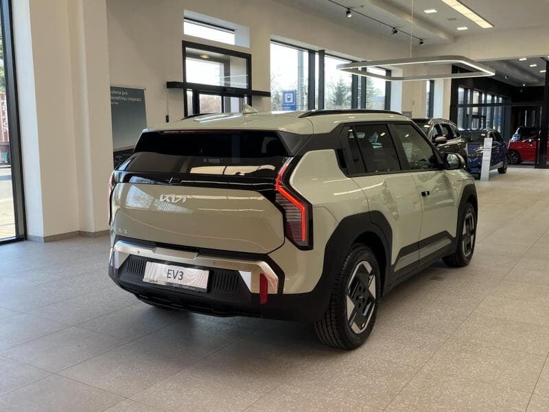 2025 Kia EV3 - 5