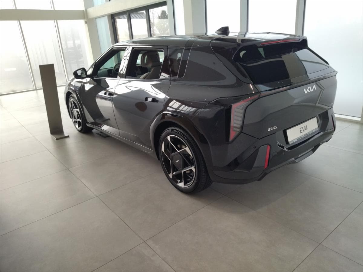 2025 Kia Ev4 - 5