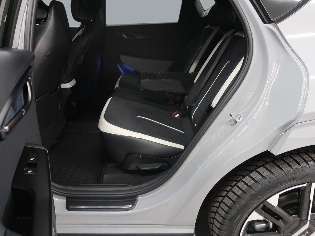 2026 Kia EV6 - 10