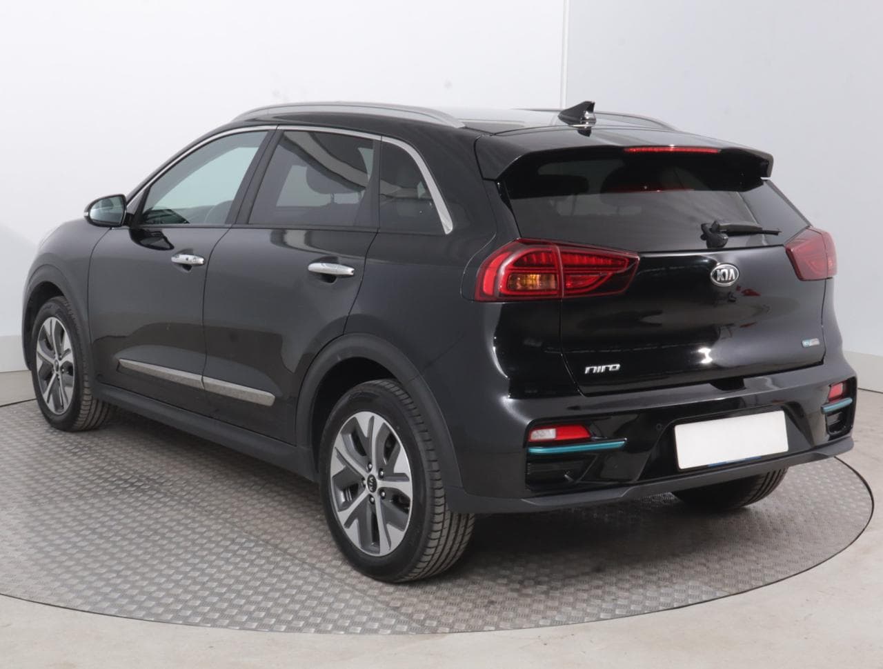 2021 Kia NIRO - 13