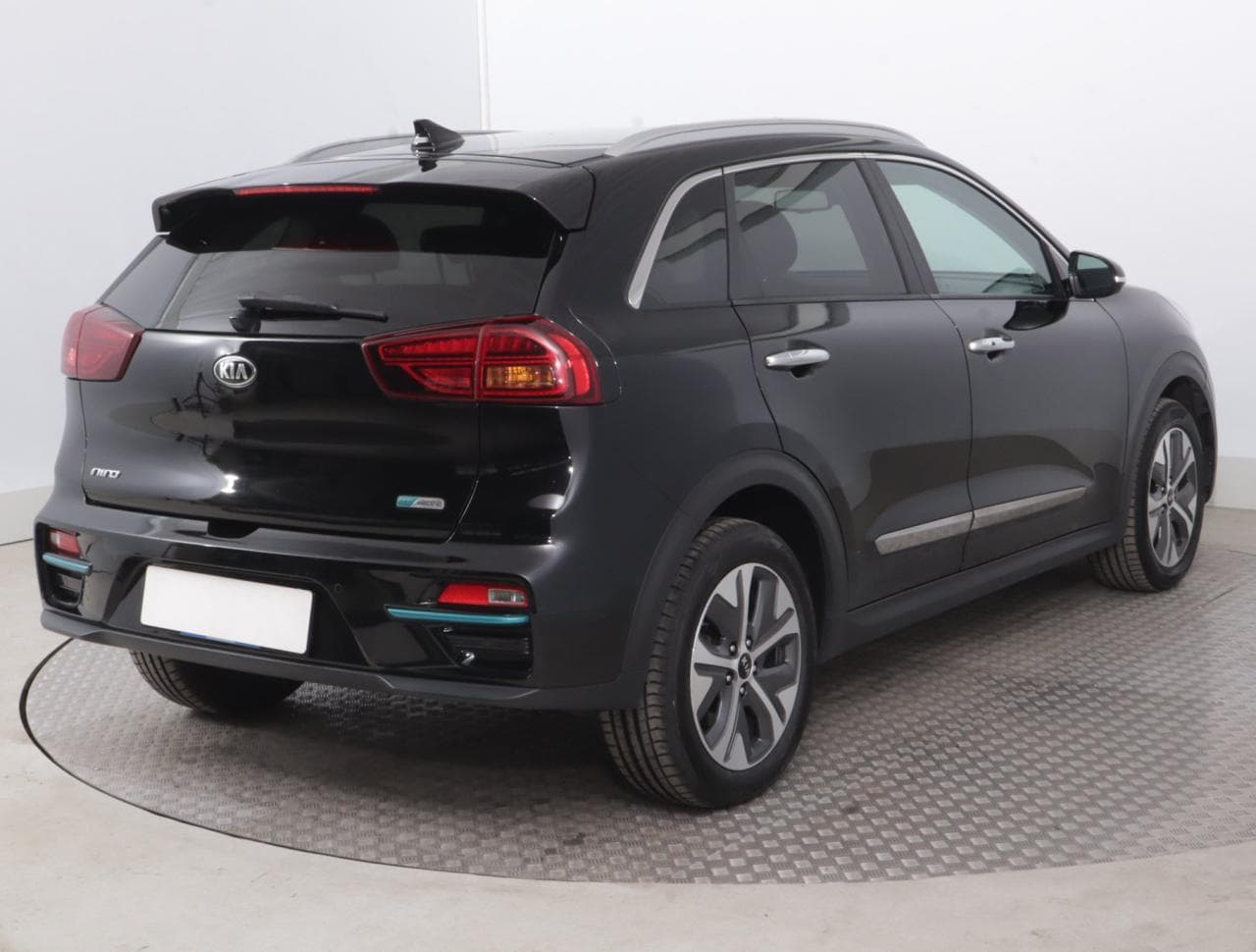 2021 Kia NIRO - 19