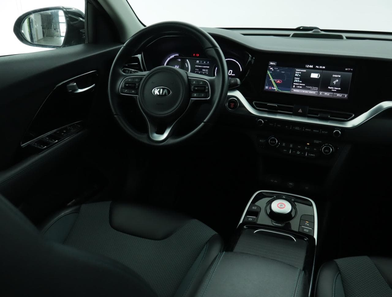 2021 Kia NIRO - 23
