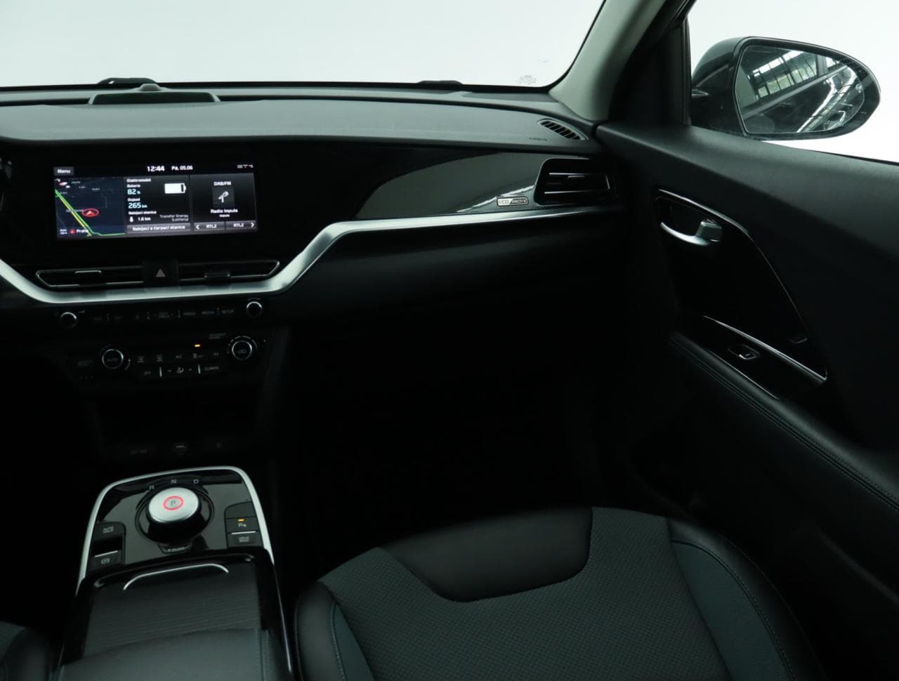 2021 Kia NIRO - 26