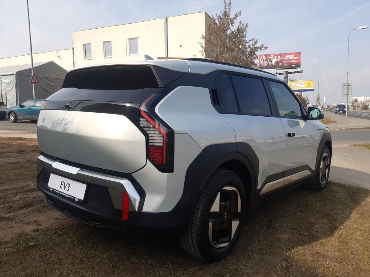 2025 Kia EV3 - 4