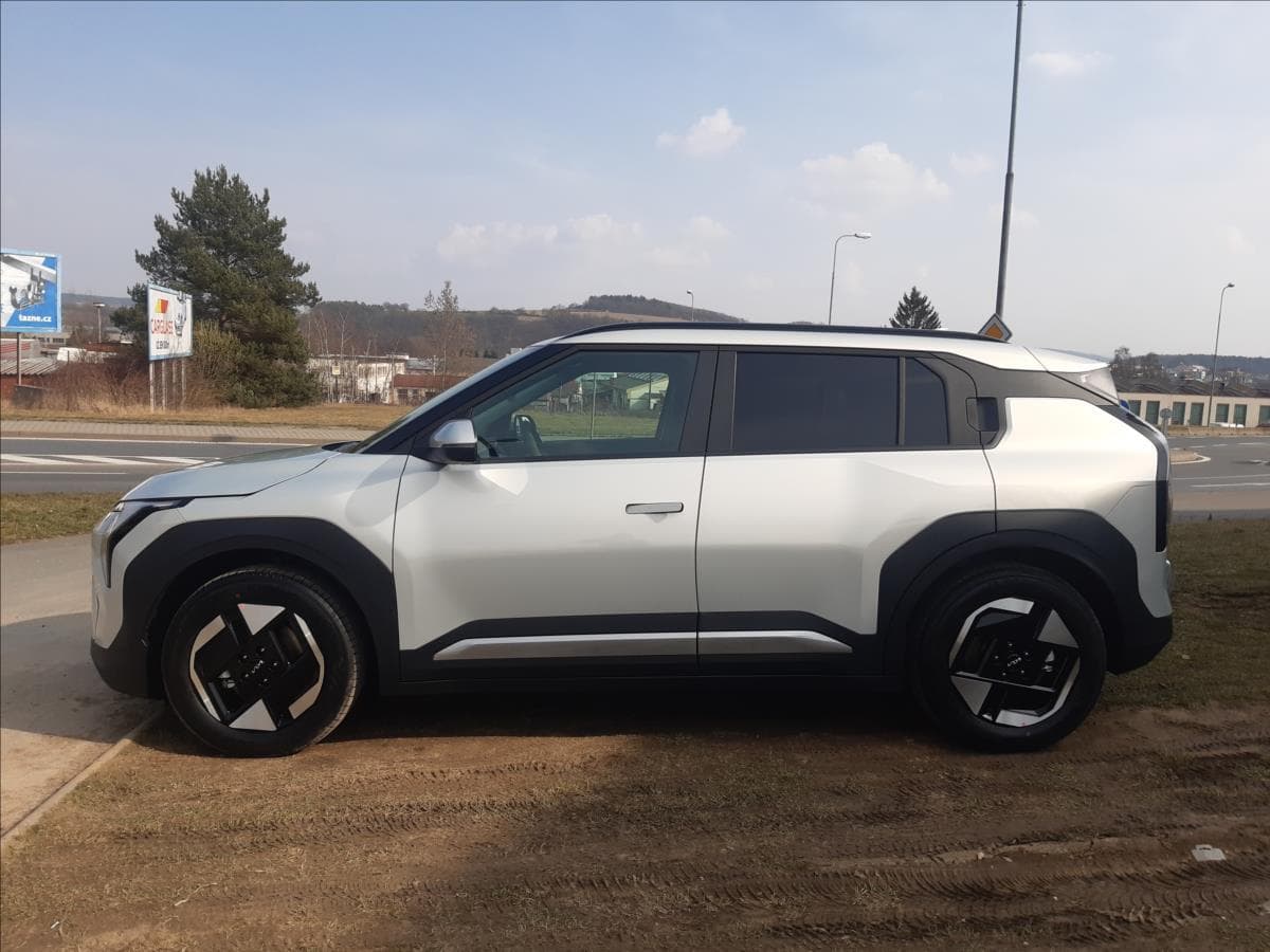 2025 Kia EV3 - 2