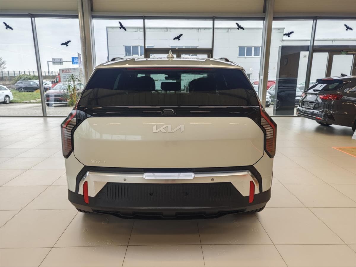 2025 Kia EV3 - 4