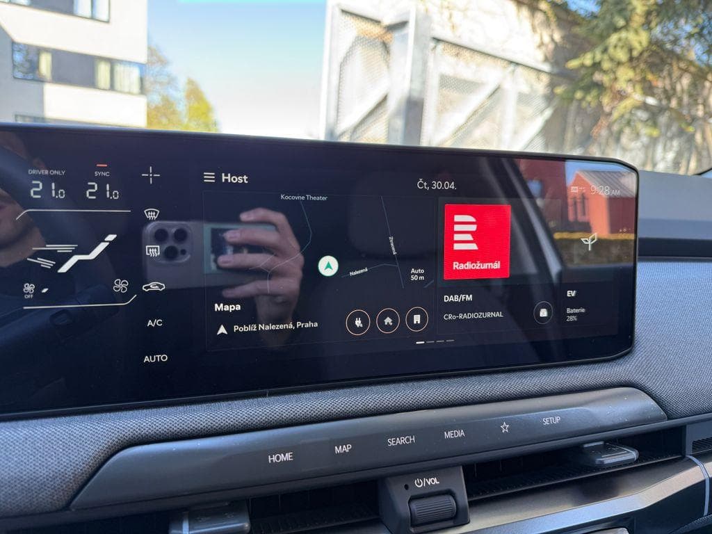2025 Kia EV3 - 17