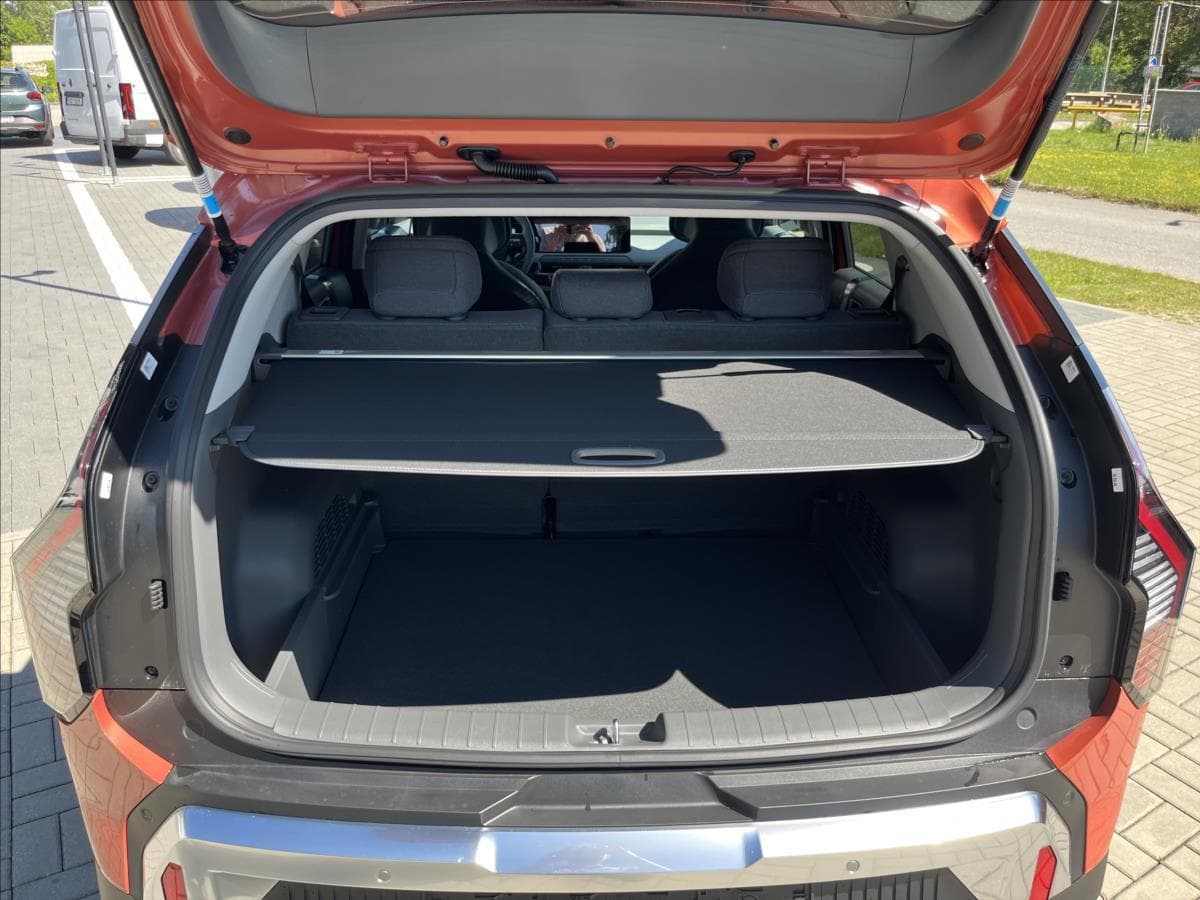 2026 Kia EV3 - 21