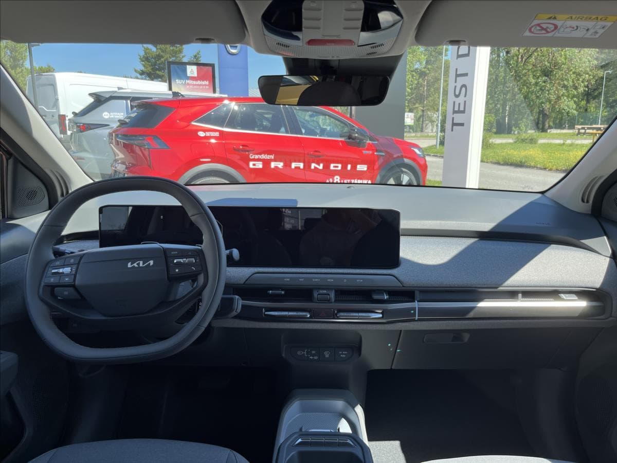 2026 Kia EV3 - 26