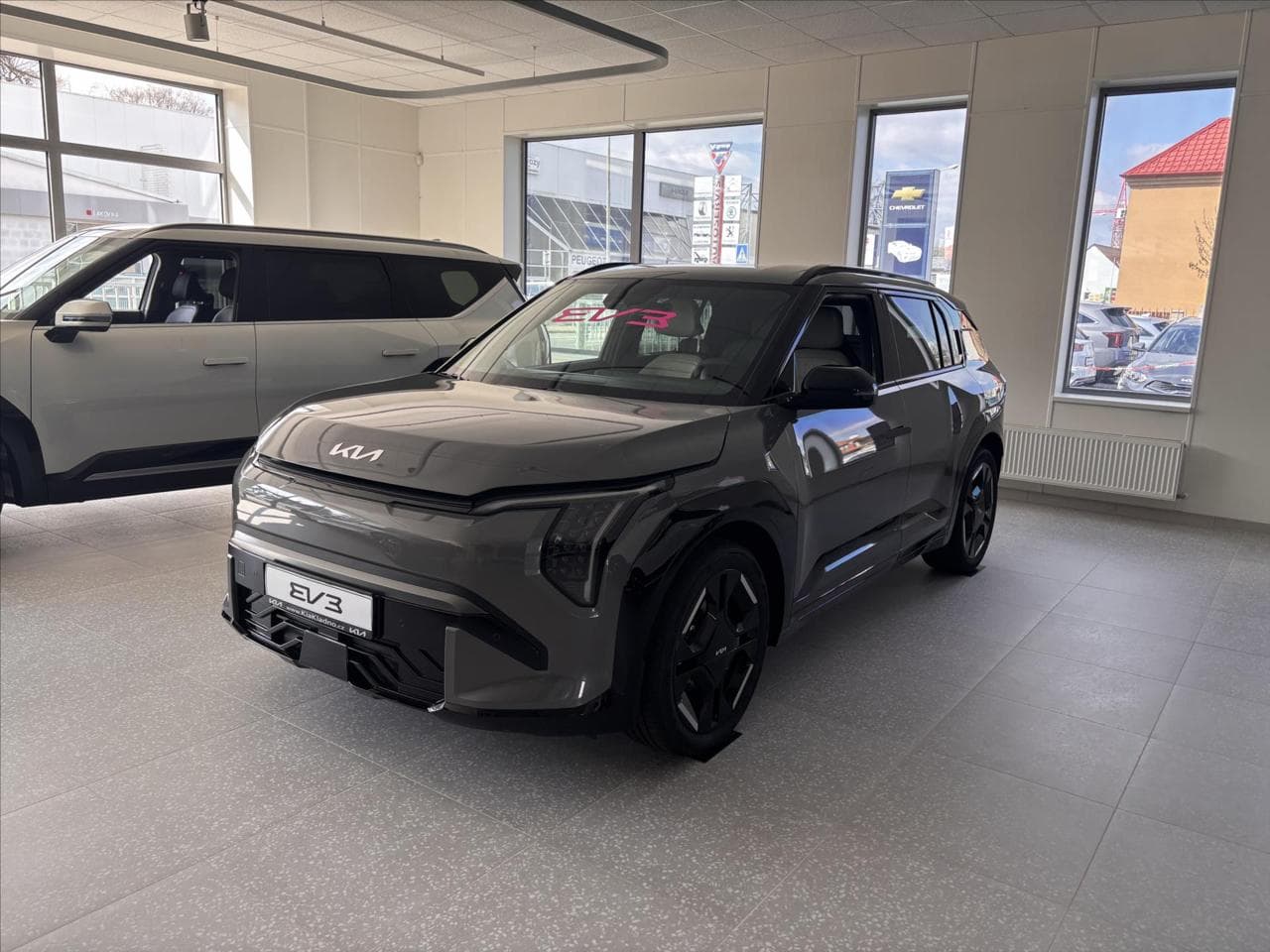 2025 Kia EV3 - 5