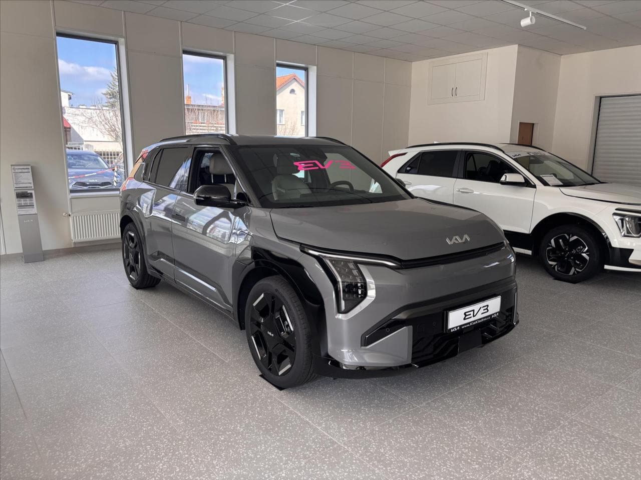 2025 Kia EV3 - 2