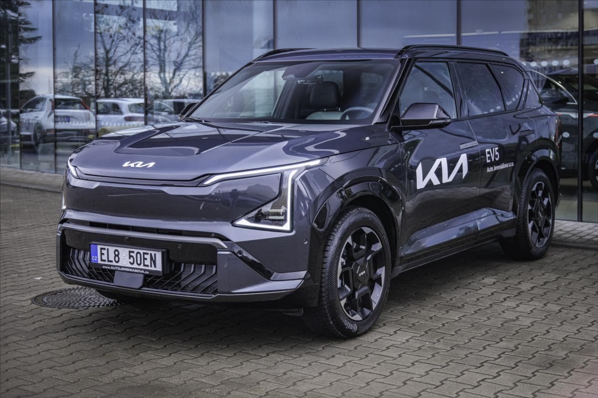 2025 Kia Ostatní - 2