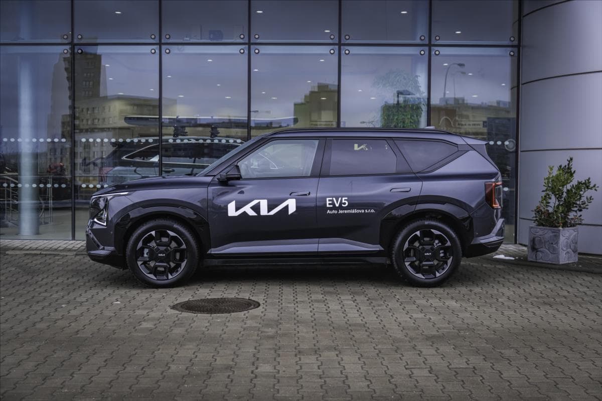 2025 Kia Ostatní - 7