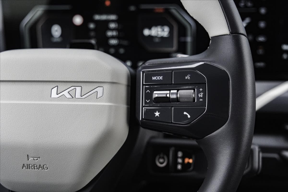 2025 Kia Ostatní - 20