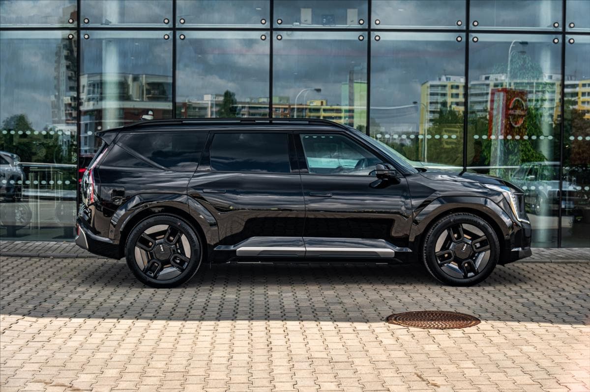 2026 Kia EV9 - 14