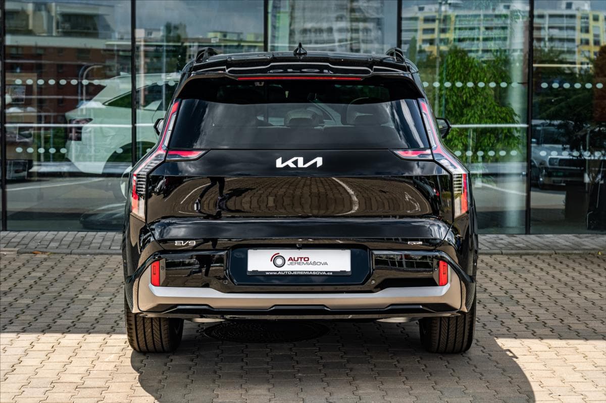 2026 Kia EV9 - 10